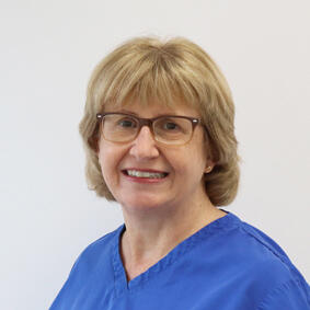 Photo of Dr Gillian Lawson